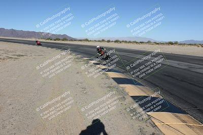 media/Dec-01-2025-Moto Forza (Mon) [[2daa91e15f]]/2-Intermediate Group/Session 4 (Turn 10 Inside)/